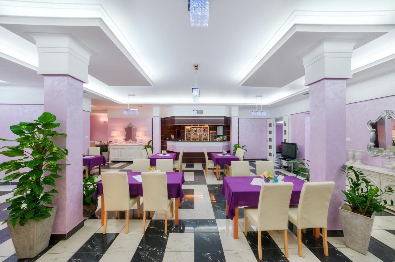 Imperium - Hotel Restauracja Firlej Dış mekan fotoğraf